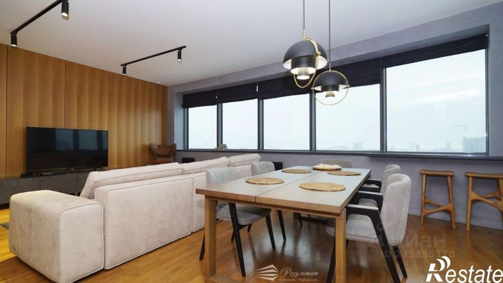 2-комн квартира пр-кт Альберта Камалеева, 1,  д. 1