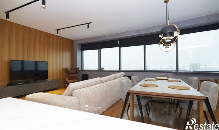 2-комн квартира пр-кт Альберта Камалеева, 1,  д. 1
