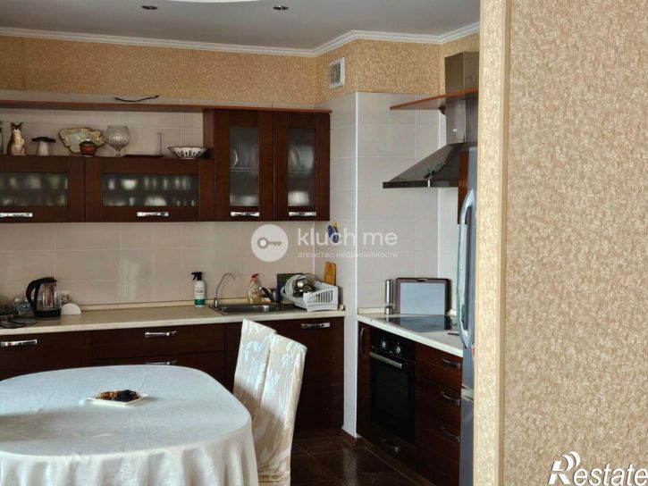 4-комн квартира ул Чистопольская, 82,  д. 82