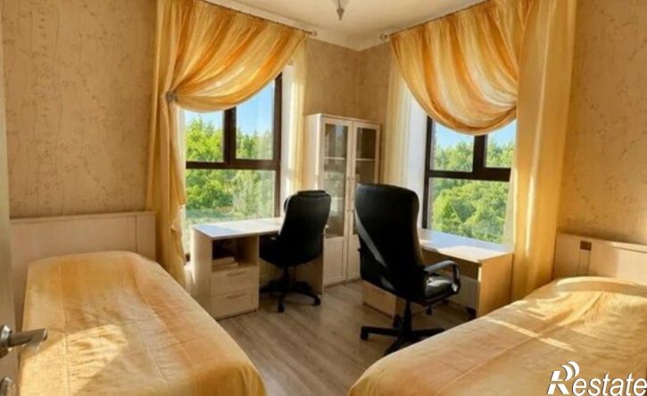 4-комн квартира ул Гидромонтажников (Гидромонтаж), 26,  д. 26