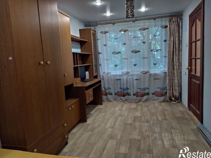 3-комн квартира ул Курчатова, 8,  д. 8