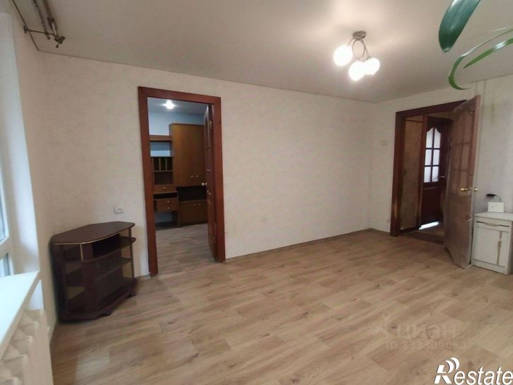 3-комн квартира ул Курчатова, 8,  д. 8