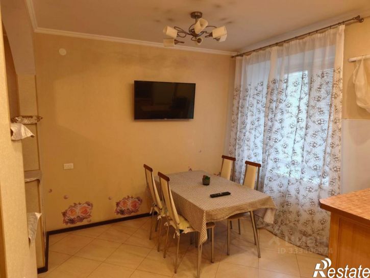 2-комн квартира ул Чистопольская, 81,  д. 81