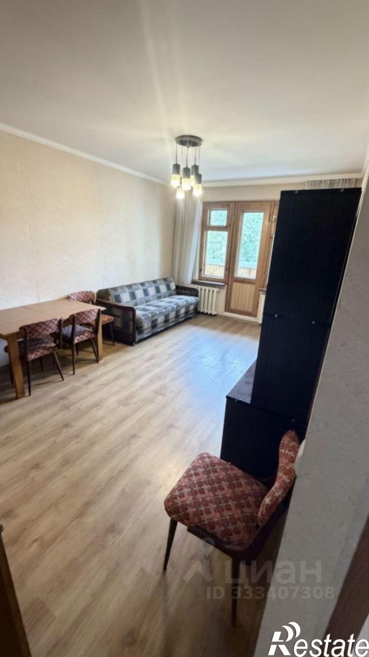 2-комн квартира ул Заря, 32,  д. 32