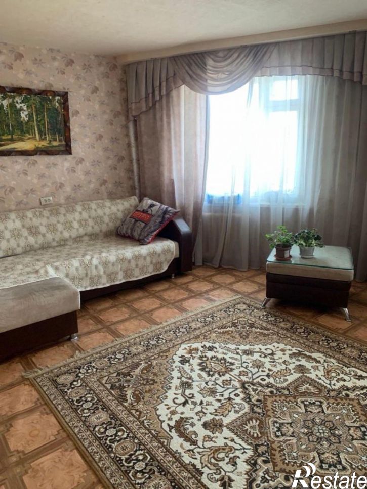 3-комн квартира ул Серова, 2,  д. 2