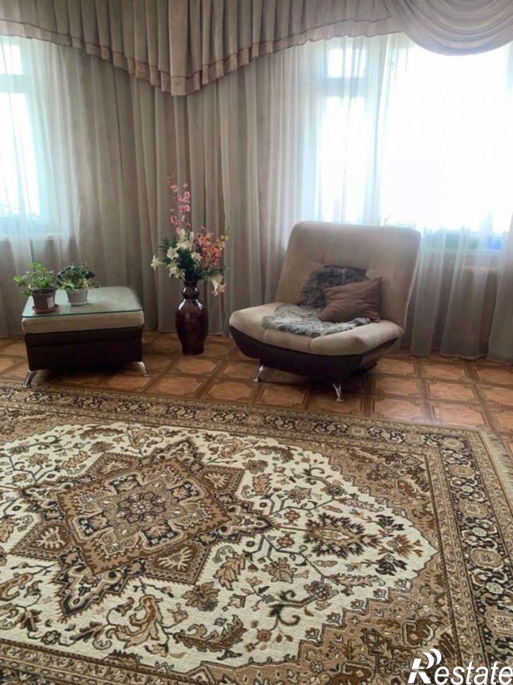 3-комн квартира ул Серова, 2,  д. 2