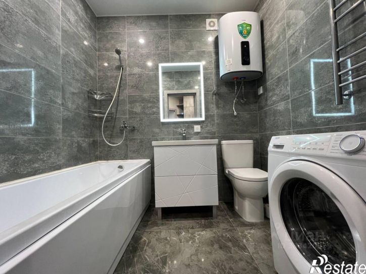 1-комн квартира ул Портовая, 37В 1,  д. 37В 1,  к. 1