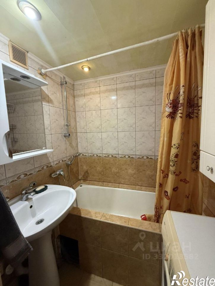 2-комн квартира ул Кул Гали, 20,  д. 20