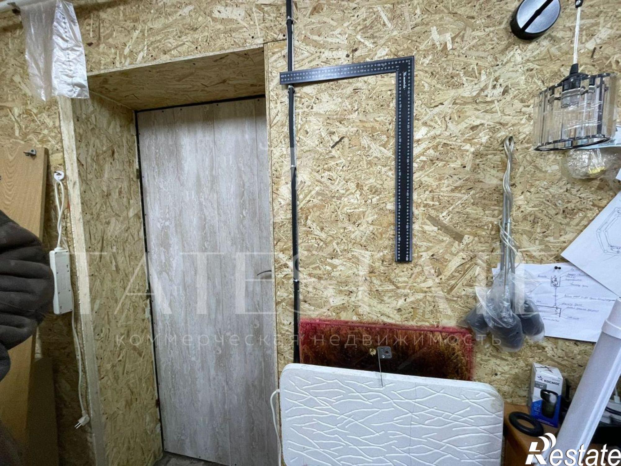 Сдать складское помещение за 312 000 рублей на улица Аделя Кутуя, 90