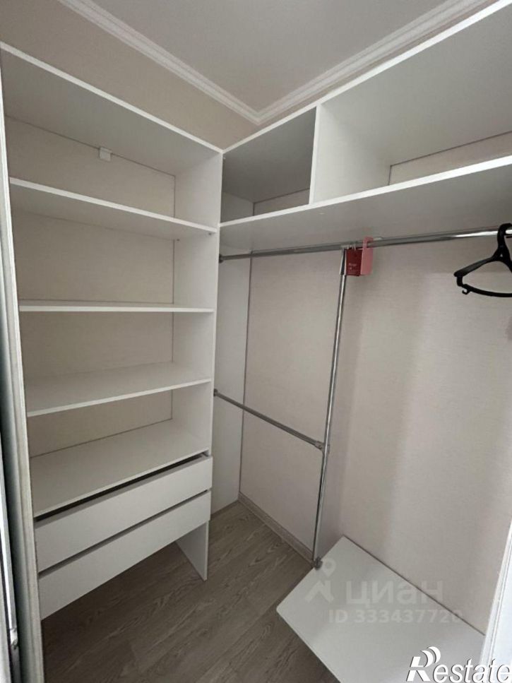 1-комн квартира ул Аделя Кутуя, 110Д 1,  д. 110Д 1,  к. 1