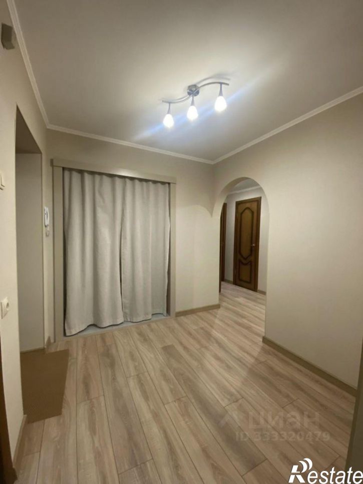 2-комн квартира ул Рихарда Зорге, 111,  д. 111