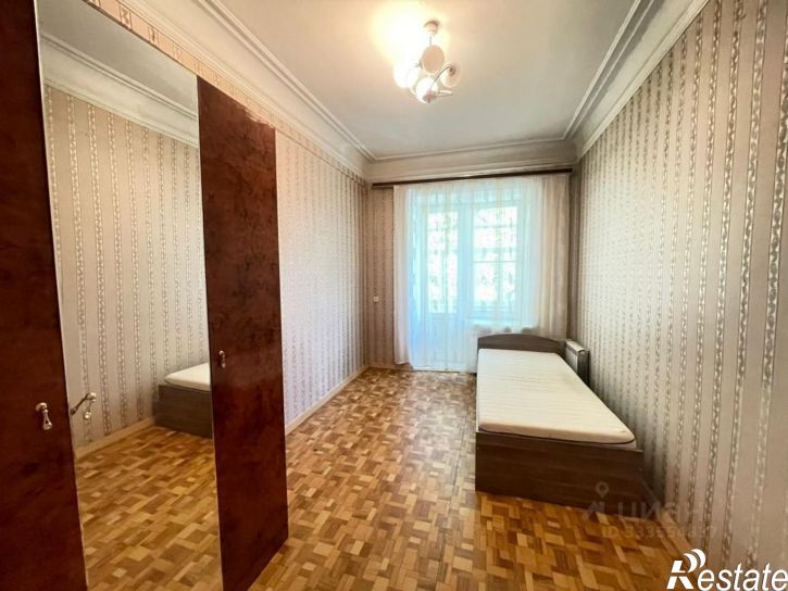 2-комн квартира ул Искра, 11,  д. 11