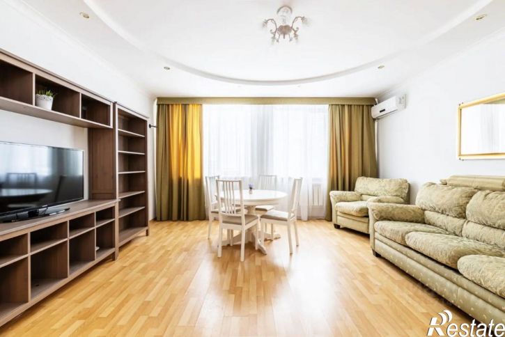 3-комн квартира ул Достоевского, 52,  д. 52
