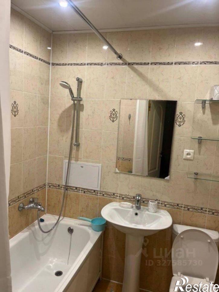 2-комн квартира ул Толбухина, 3,  д. 3