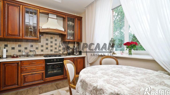 4-комн квартира ул Айвазовского, 14А,  д. 14А