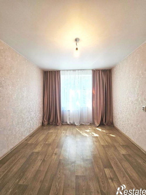 Продажа 2-комн квартиры Бирюзовая ул, 9