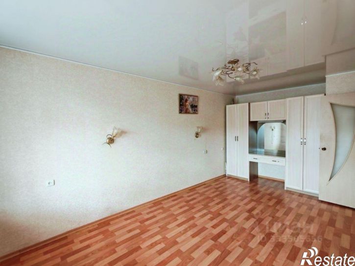 3-комн квартира ул Лейтенанта Красикова, 18,  д. 18