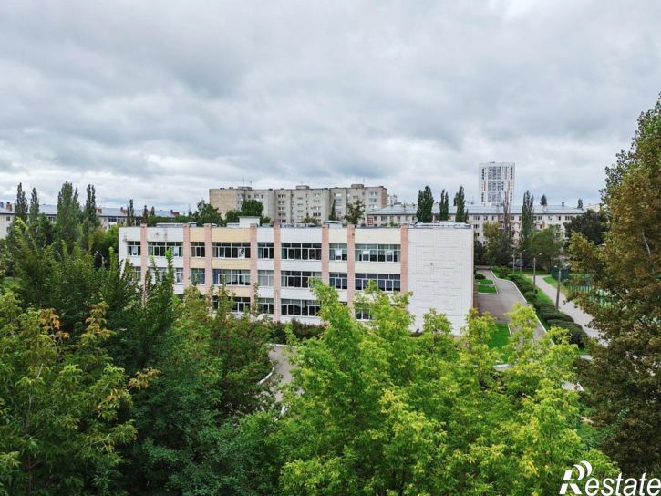 3-комн квартира Лейтенанта Красикова ул, 18