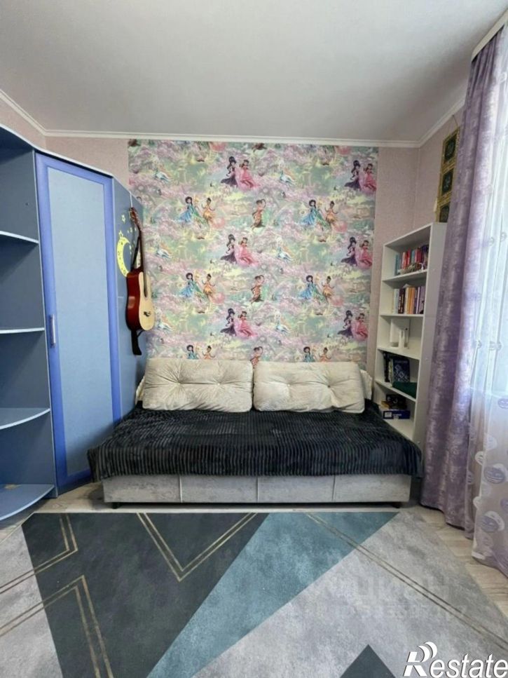 4-комн квартира улица Блюхера, 6,  д. 6