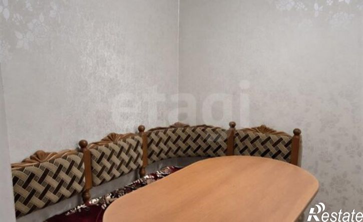 4-комн квартира проспект Победы, 134,  д. 134