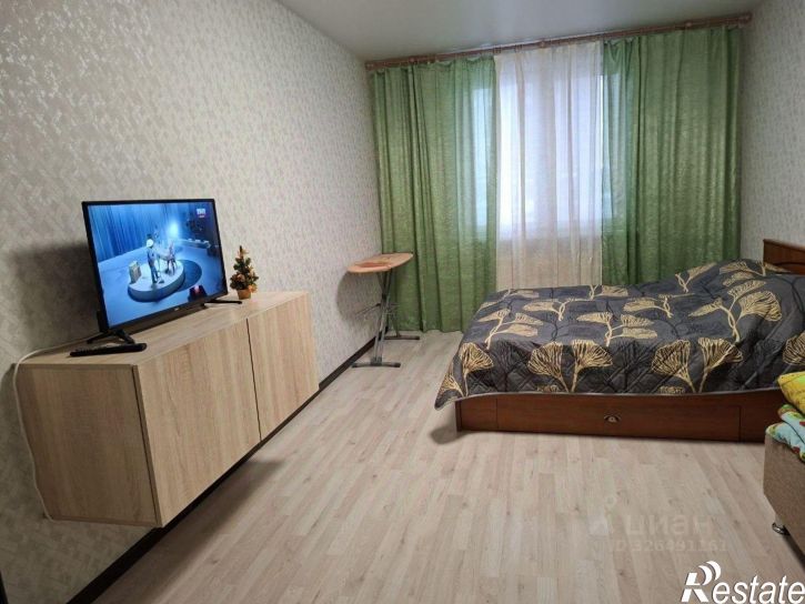 3-комн квартира ул Александра Курынова, 6 2,  д. 6 2,  к. 2