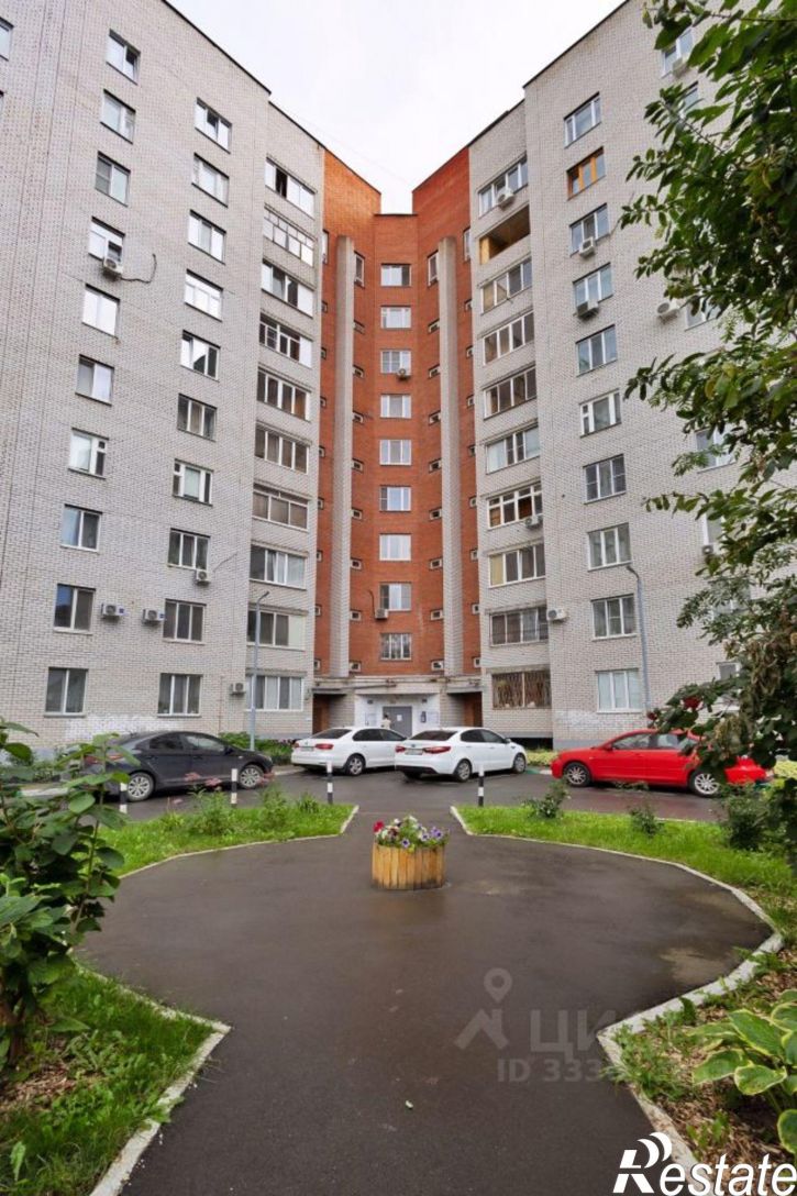 3-комн квартира ул Юлиуса Фучика, 14Б,  д. 14Б