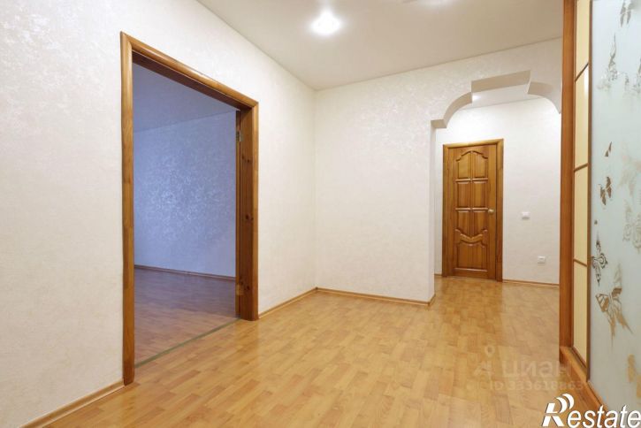 3-комн квартира ул Юлиуса Фучика, 14Б,  д. 14Б