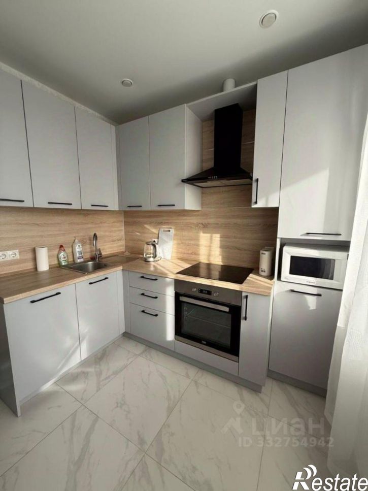 1-комн квартира улица Аделя Кутуя, 110Д к2,  д. 110Д к2