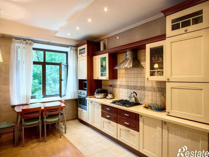 4-комн квартира улица Некрасова, 29,  д. 29