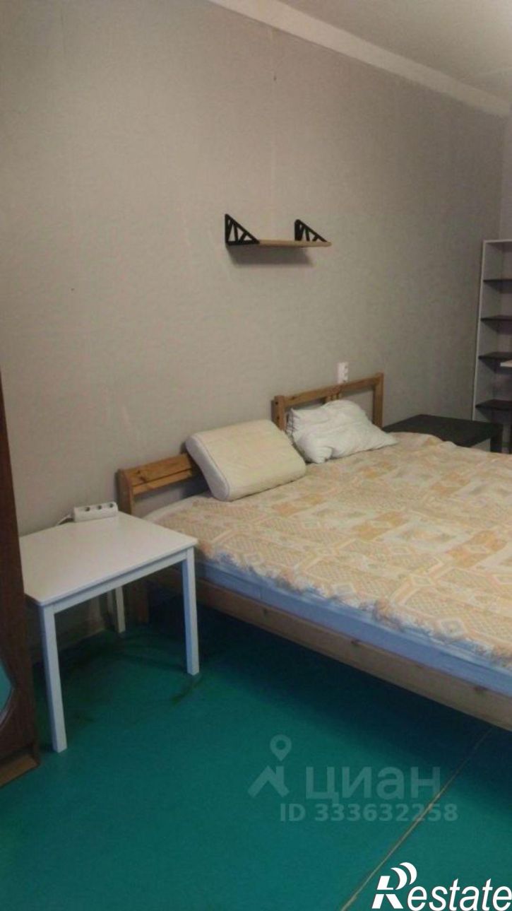 2-комн квартира улица Братьев Касимовых, 50,  д. 50