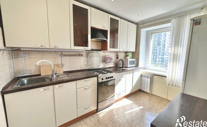 3-комн квартира улица Вишневского, 59,  д. 59