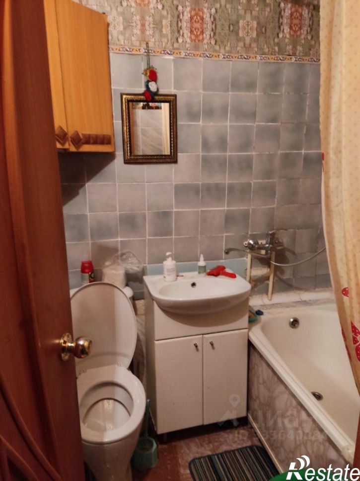 2-комн квартира улица Латышских Стрелков, 11,  д. 11