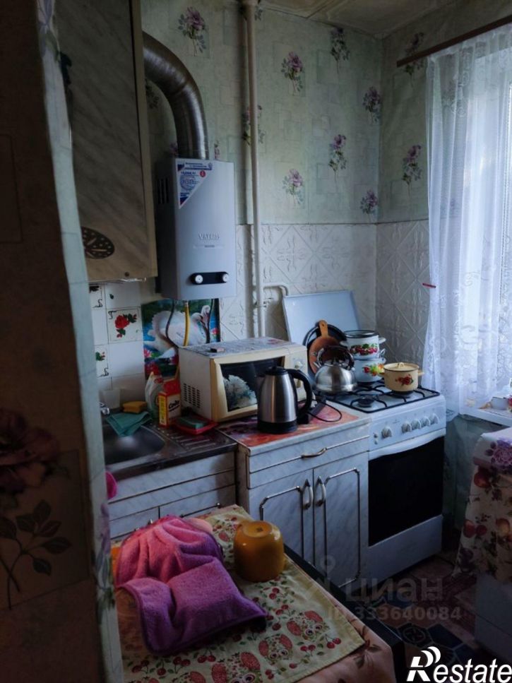 2-комн квартира улица Латышских Стрелков, 11,  д. 11