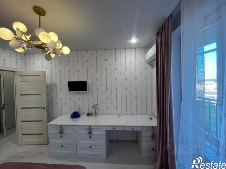 2-комн квартира улица Космонавтов, 61Б,  д. 61Б