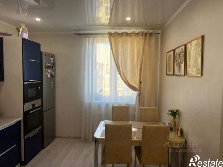 2-комн квартира улица Космонавтов, 61Б,  д. 61Б
