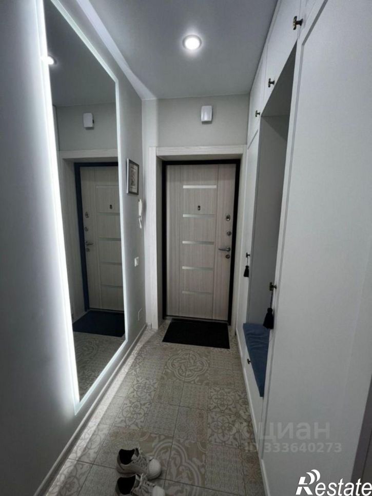 2-комн квартира улица Космонавтов, 61Б,  д. 61Б