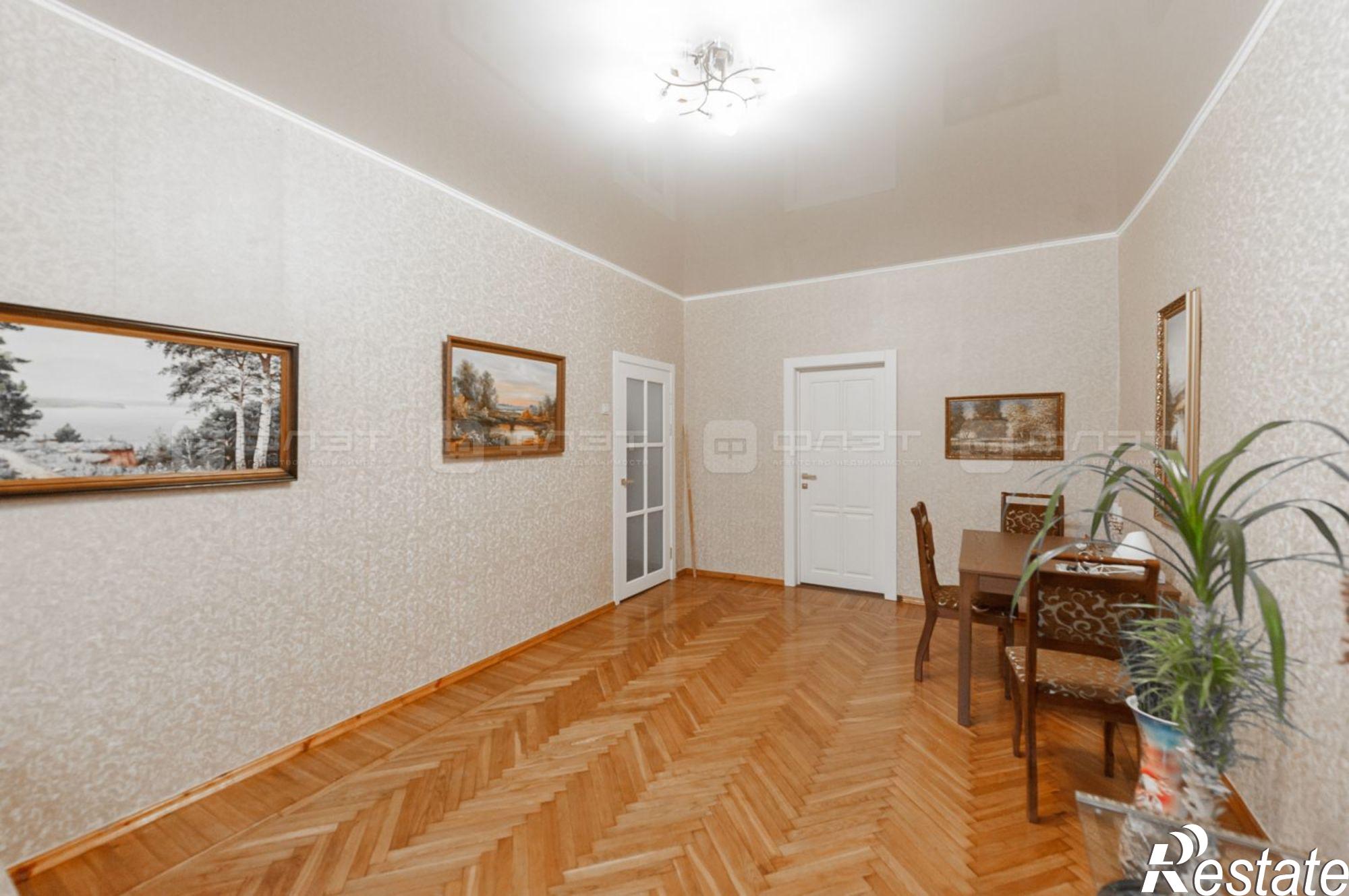 Купить дачу, дом, коттедж за 16 500 000 рублей на ул. Искра