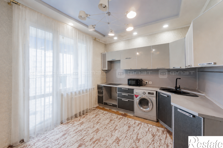3-комн квартира ул. Юлиуса Фучика, дом 88