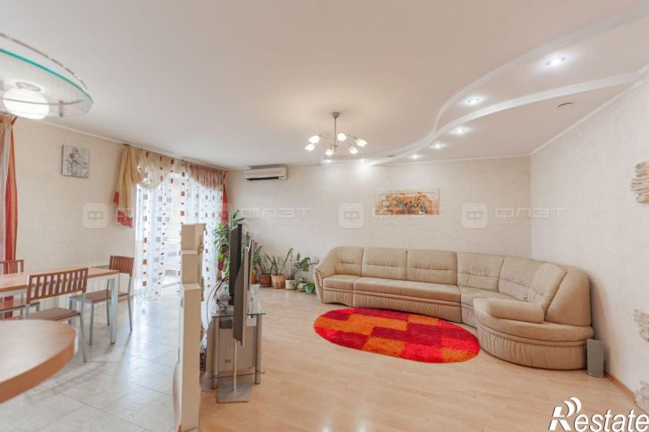 4-комн квартира ул. Четаева, дом 4