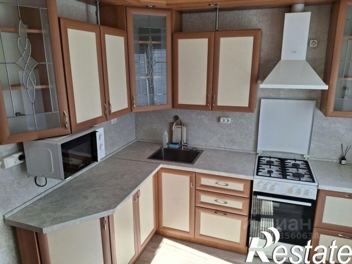 1-комн квартира улица Адоратского, 64,  д. 64