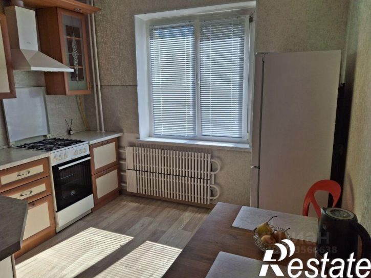 1-комн квартира улица Адоратского, 64,  д. 64