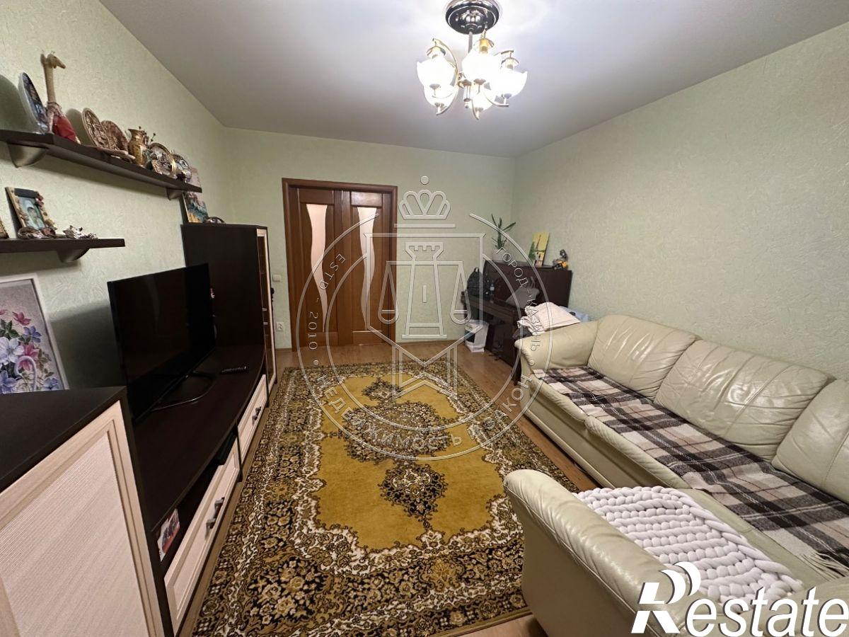 Купить квартиру за 10 500 000 рублей на Парковая ул, 18