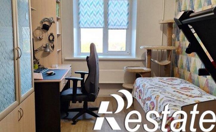 4-комн квартира улица Кутузова, 10А,  д. 10А