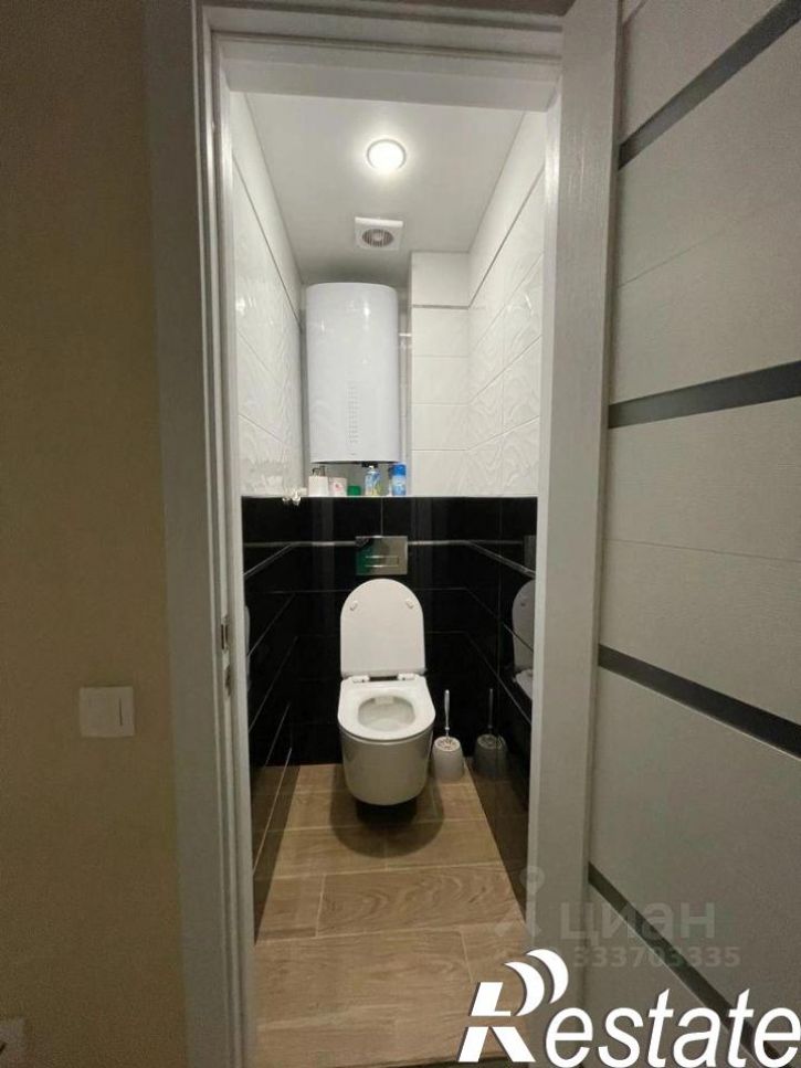 3-комн квартира улица Адоратского, 7,  д. 7
