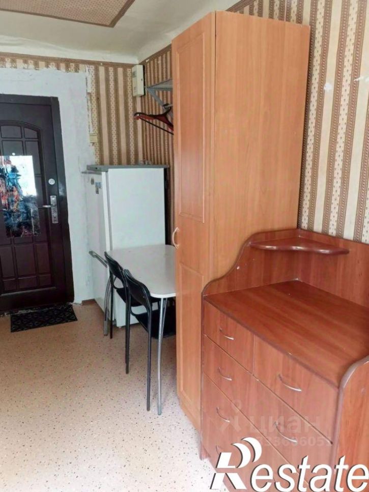 Комната Привокзальная улица, 42,  д. 42