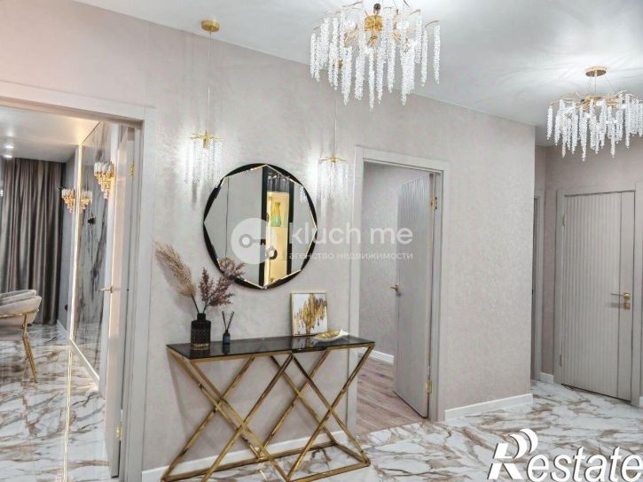 3-комн квартира Роторная улица, 27Д,  д. 27Д