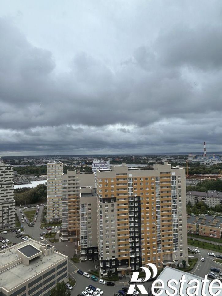 2-комн квартира улица Павлюхина, 110В,  д. 110В