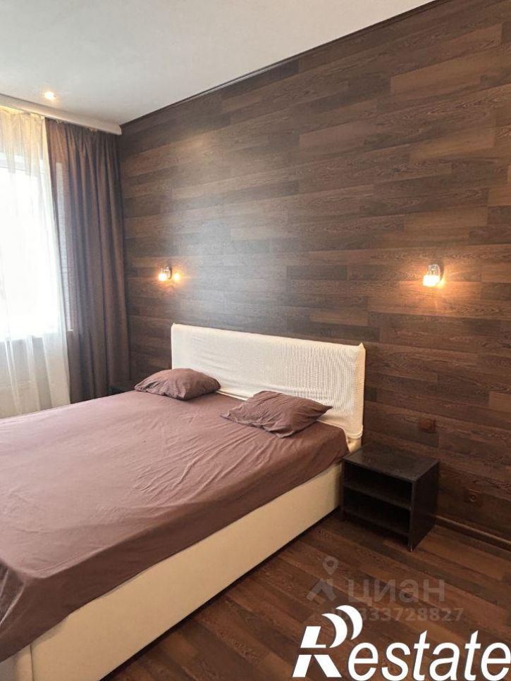 2-комн квартира улица Павлюхина, 110В,  д. 110В
