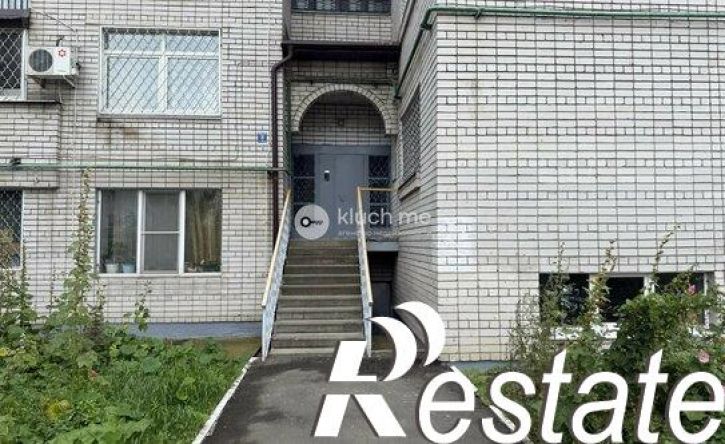 2-комн квартира улица Космонавтов, 55,  д. 55