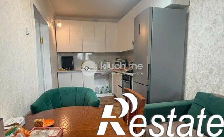 2-комн квартира улица Космонавтов, 55,  д. 55